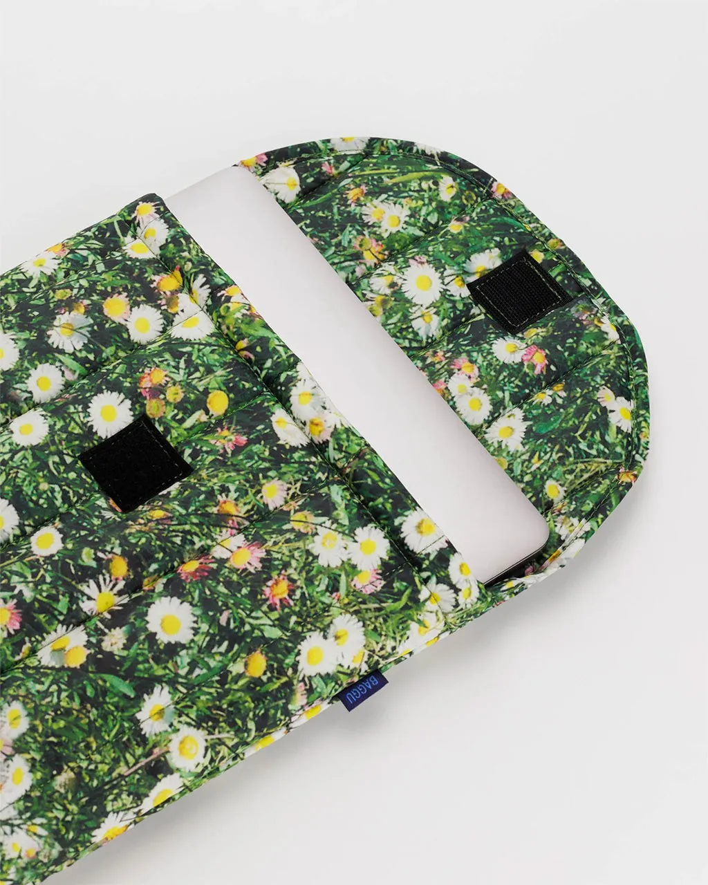 Baggu Puffy Laptop Sleeve 16in
