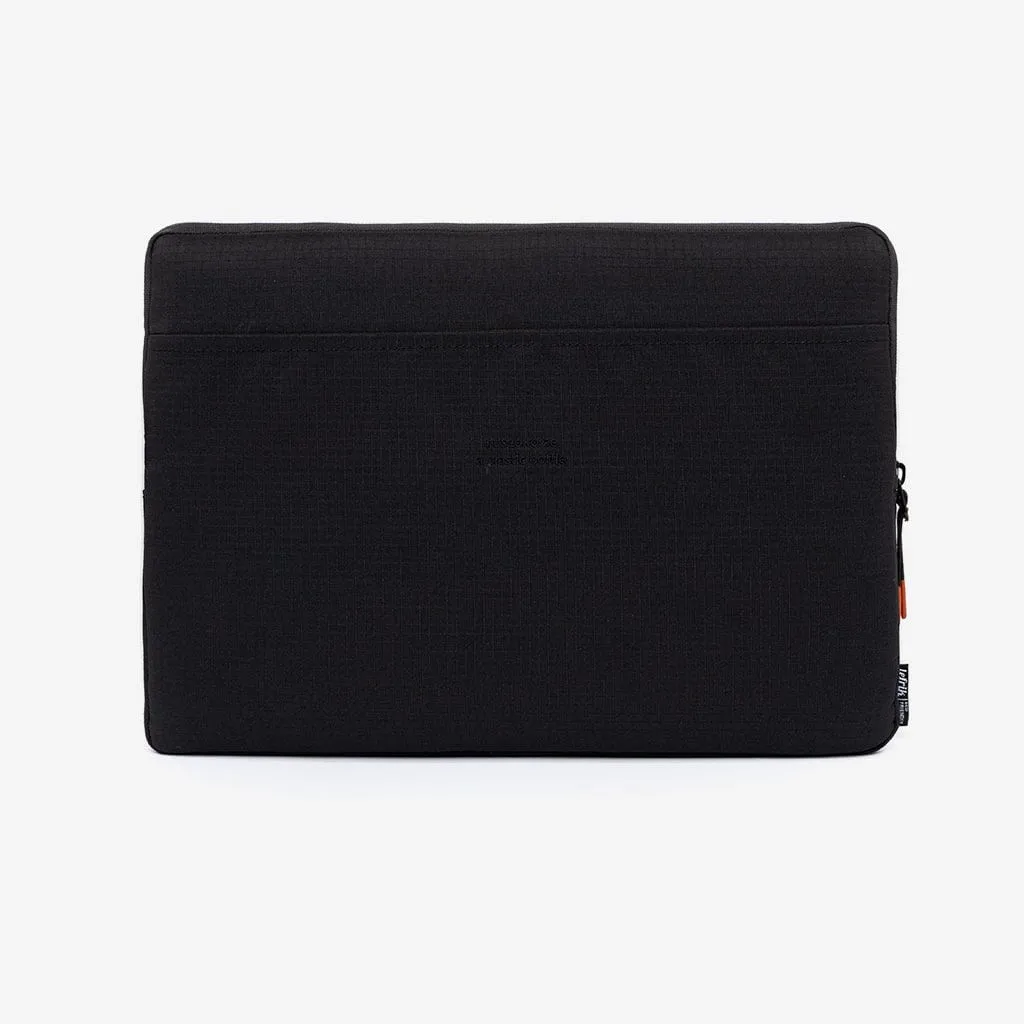 Capture Laptop Case 15"