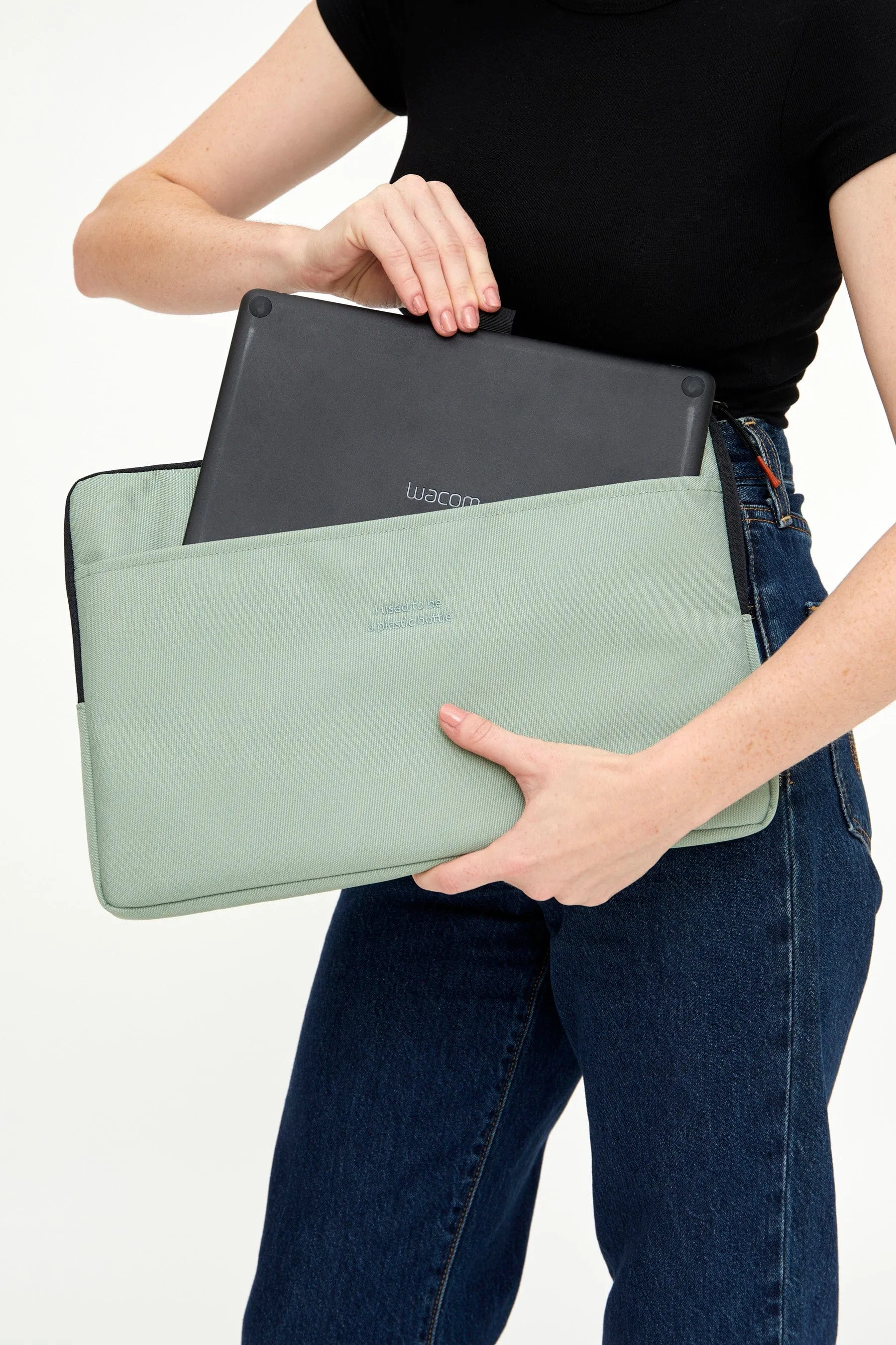 Capture Laptop Case 15"